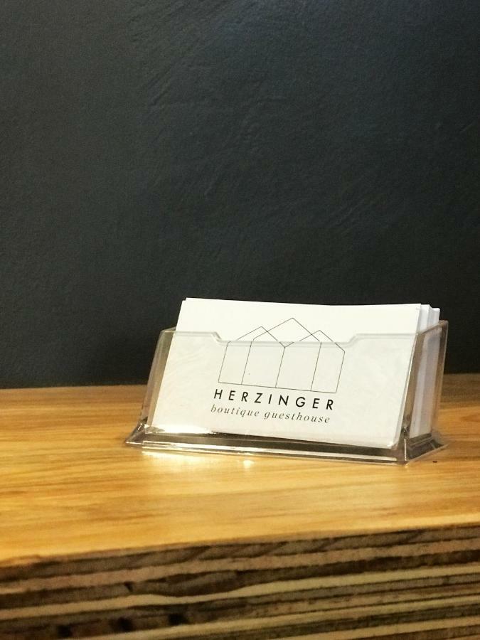 Herzinger Boutique Guesthouse Klein Windhoek Kültér fotó